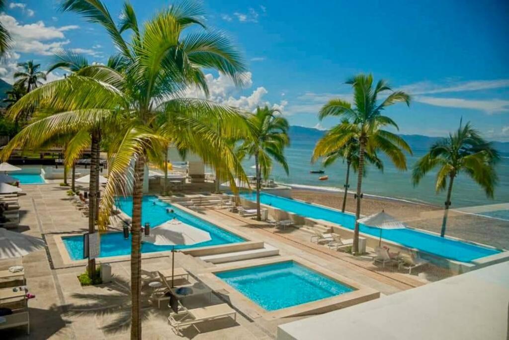 Harbor 13008A Artistic Beachfront Studio By Moikkarentals Puerto Vallarta Esterno foto